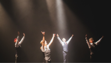 bst takes a bow bottom left 230 x 130 px