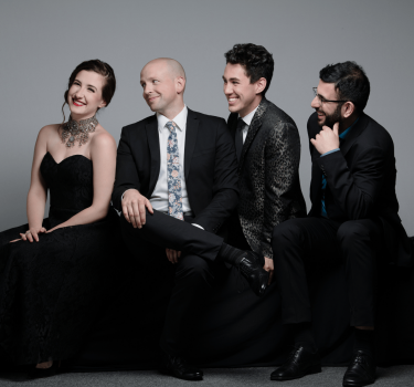 Bison Noir 1 1600 x 1260 px