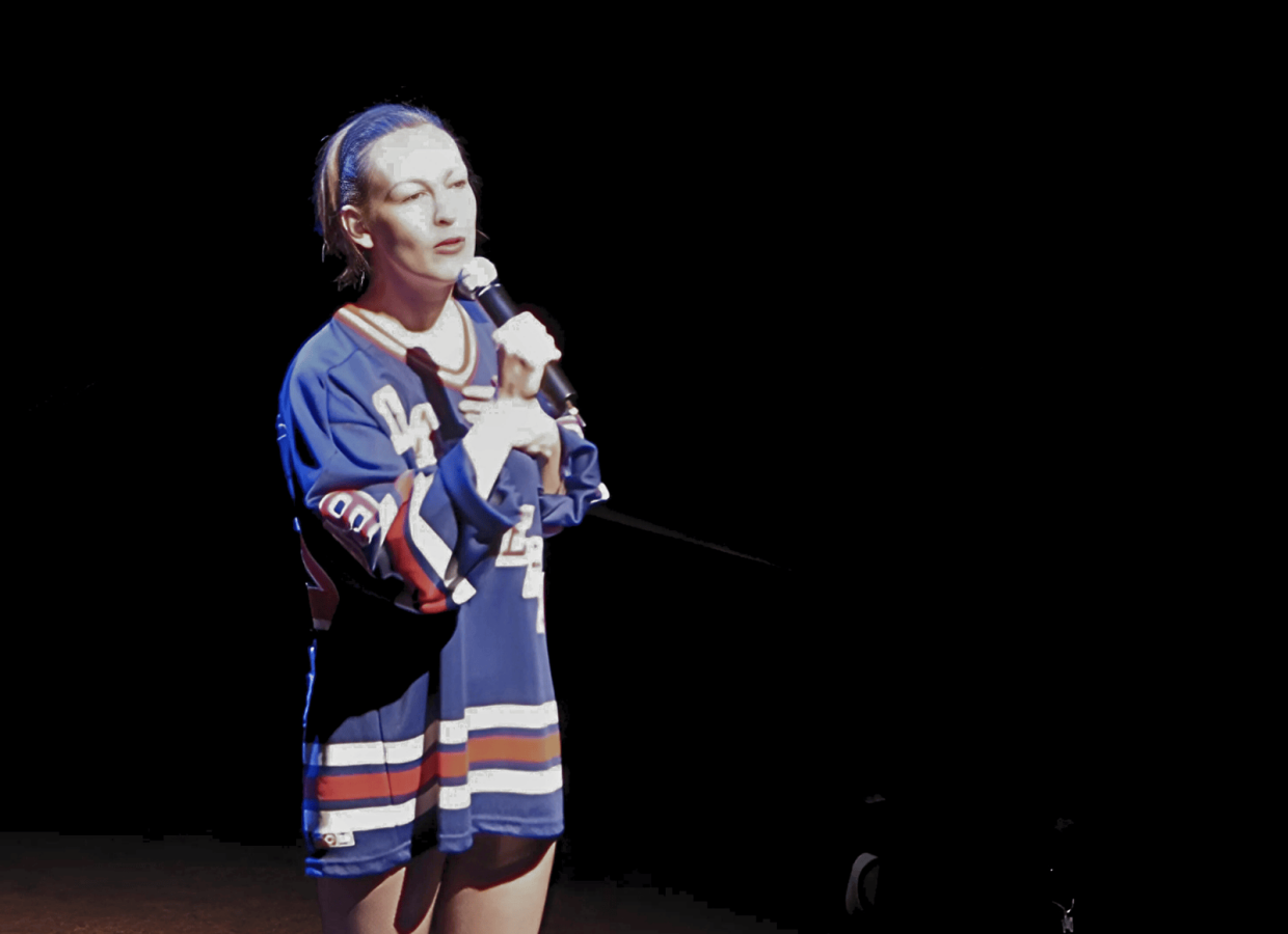 Five Hole 1600 x 1260 2