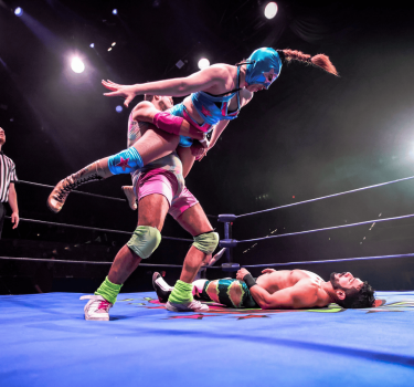 Lucha VaVoom 1 1600 x 1260 px